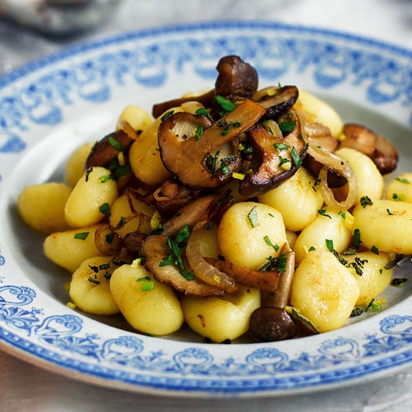 Mastering the Art of Italian Cuisine - A Comprehensive Guide to Recipe Using Potato Gnocchi